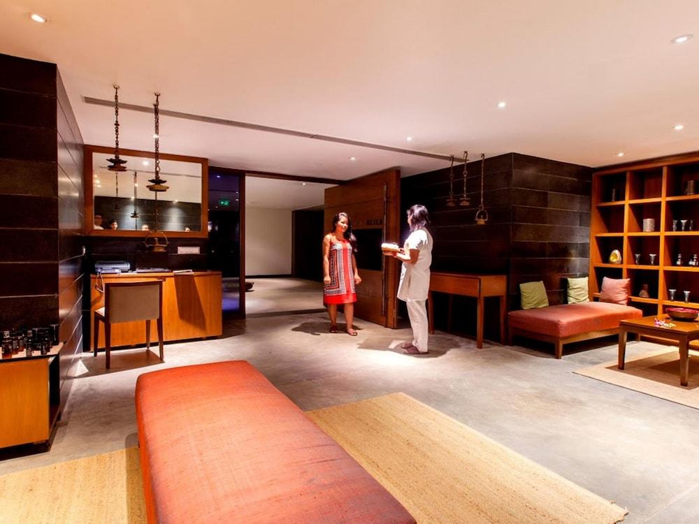 Holiday Inn & Suites Bengaluru Whitefield 外观 照片