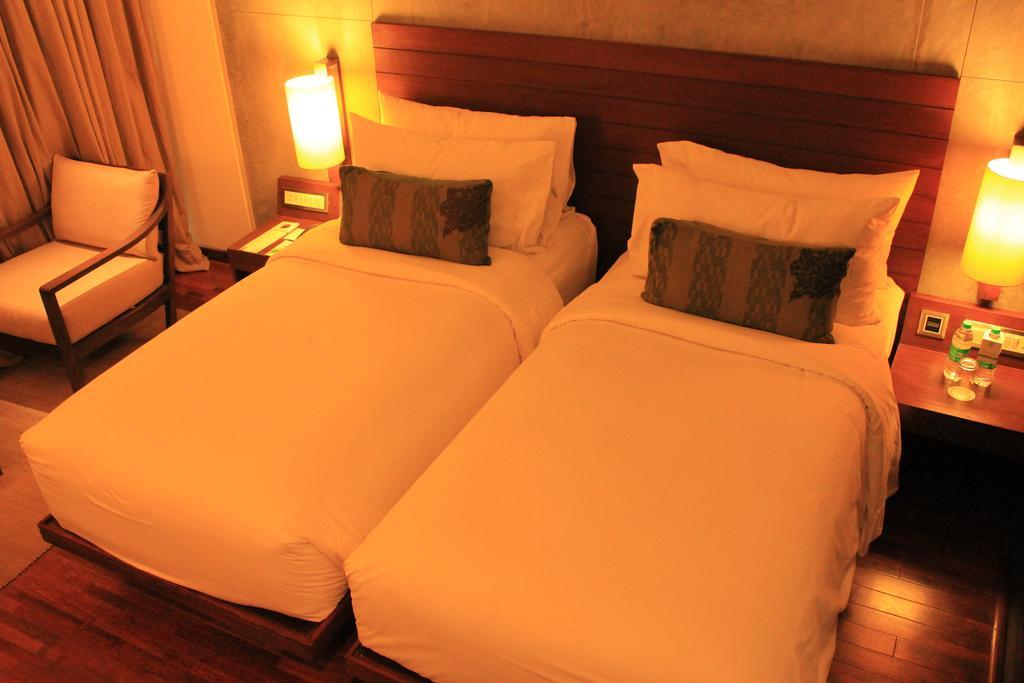 Holiday Inn & Suites Bengaluru Whitefield 外观 照片