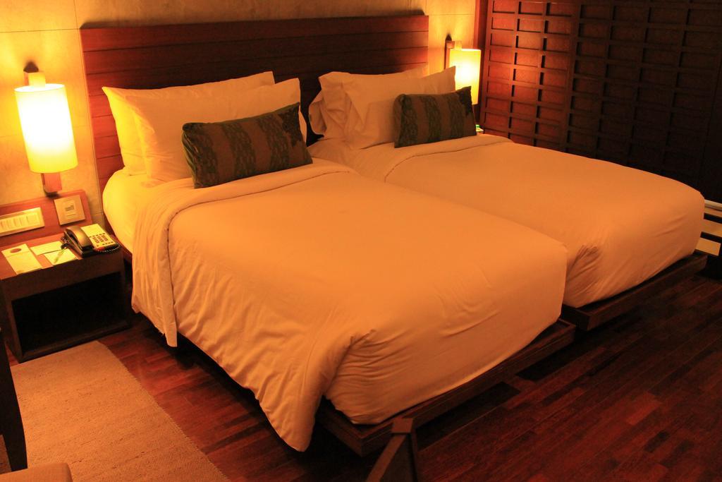 Holiday Inn & Suites Bengaluru Whitefield 外观 照片