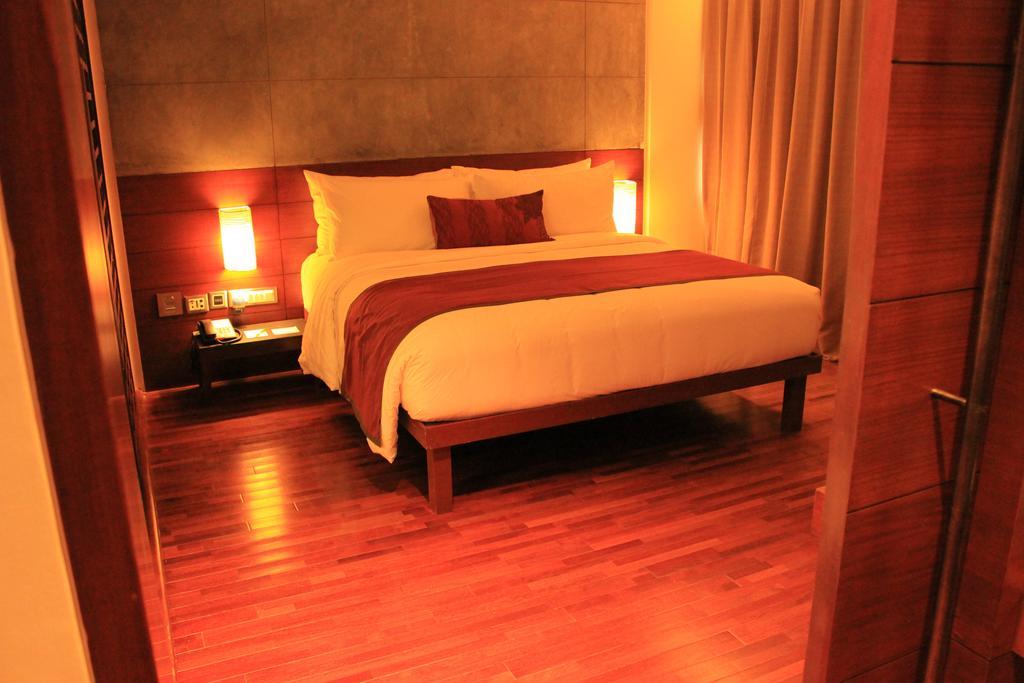 Holiday Inn & Suites Bengaluru Whitefield 外观 照片