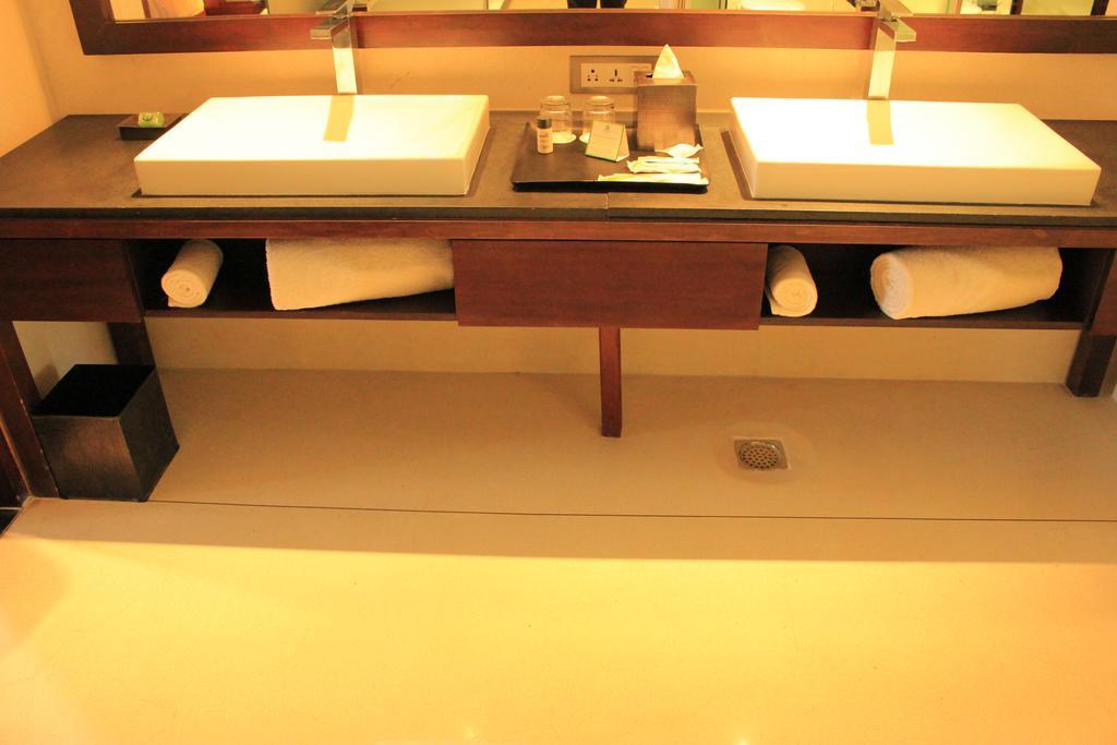 Holiday Inn & Suites Bengaluru Whitefield 外观 照片