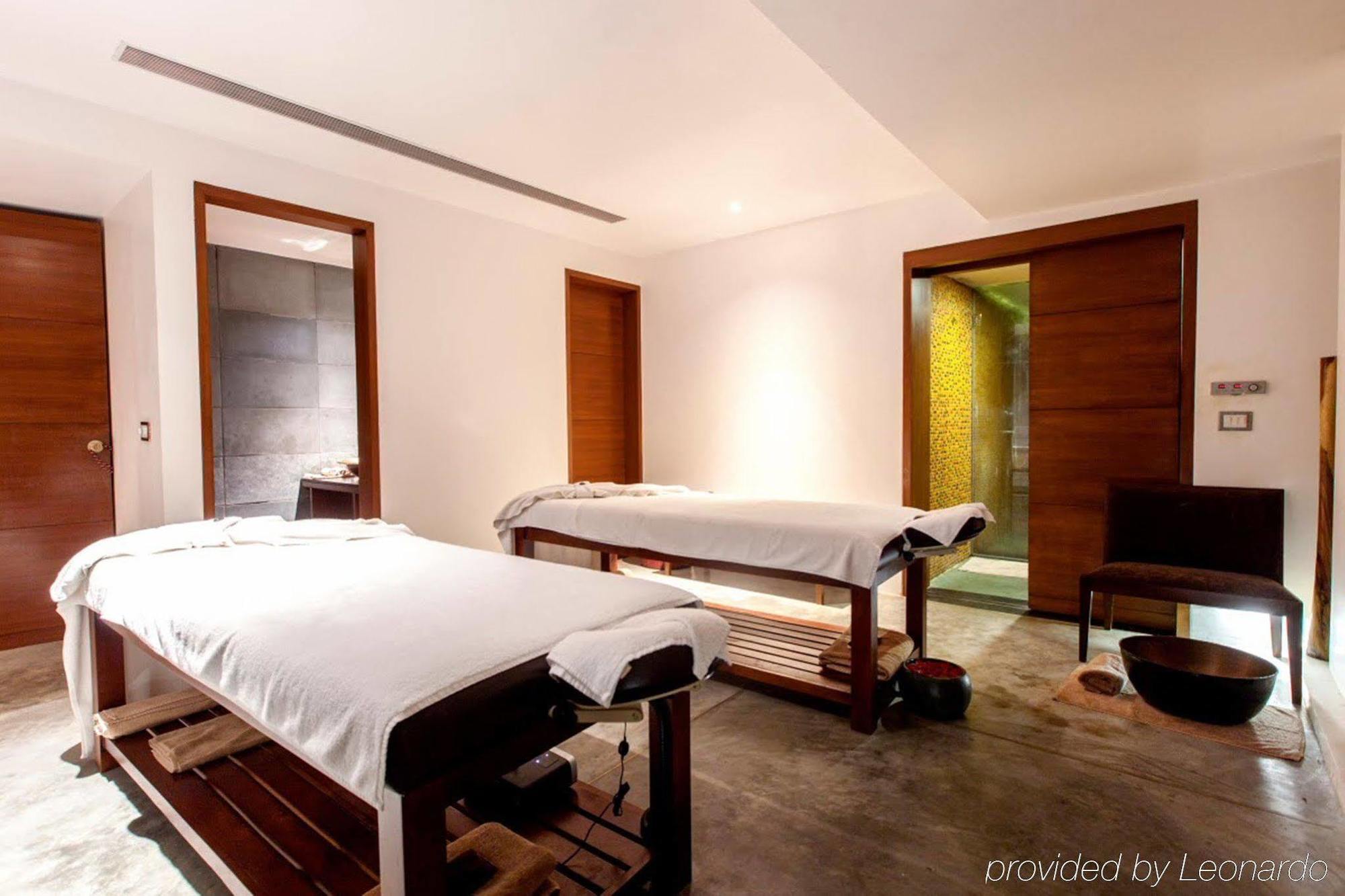Holiday Inn & Suites Bengaluru Whitefield 外观 照片
