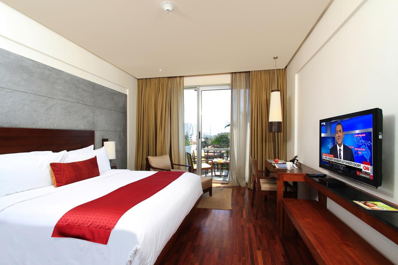 Holiday Inn & Suites Bengaluru Whitefield 外观 照片